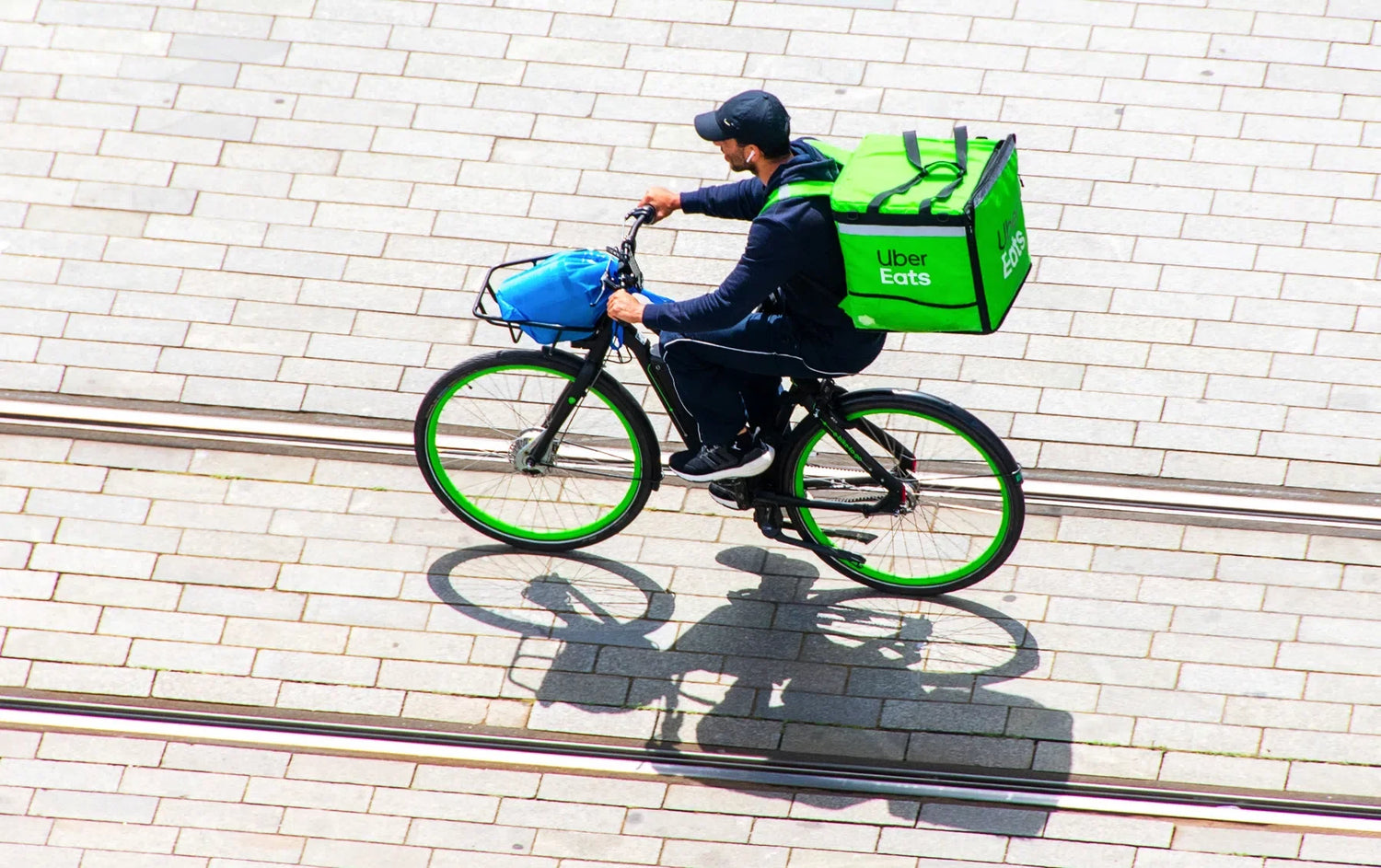 E-Bikes for food deliveri